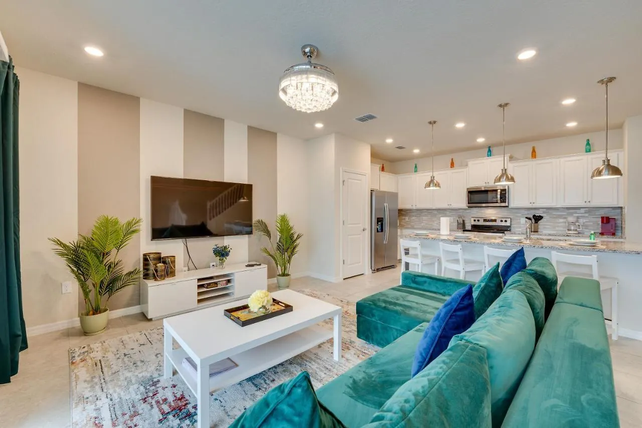 Pet-Friendly Townhome With Pool, Near Disney World! Four Corners Holiday home